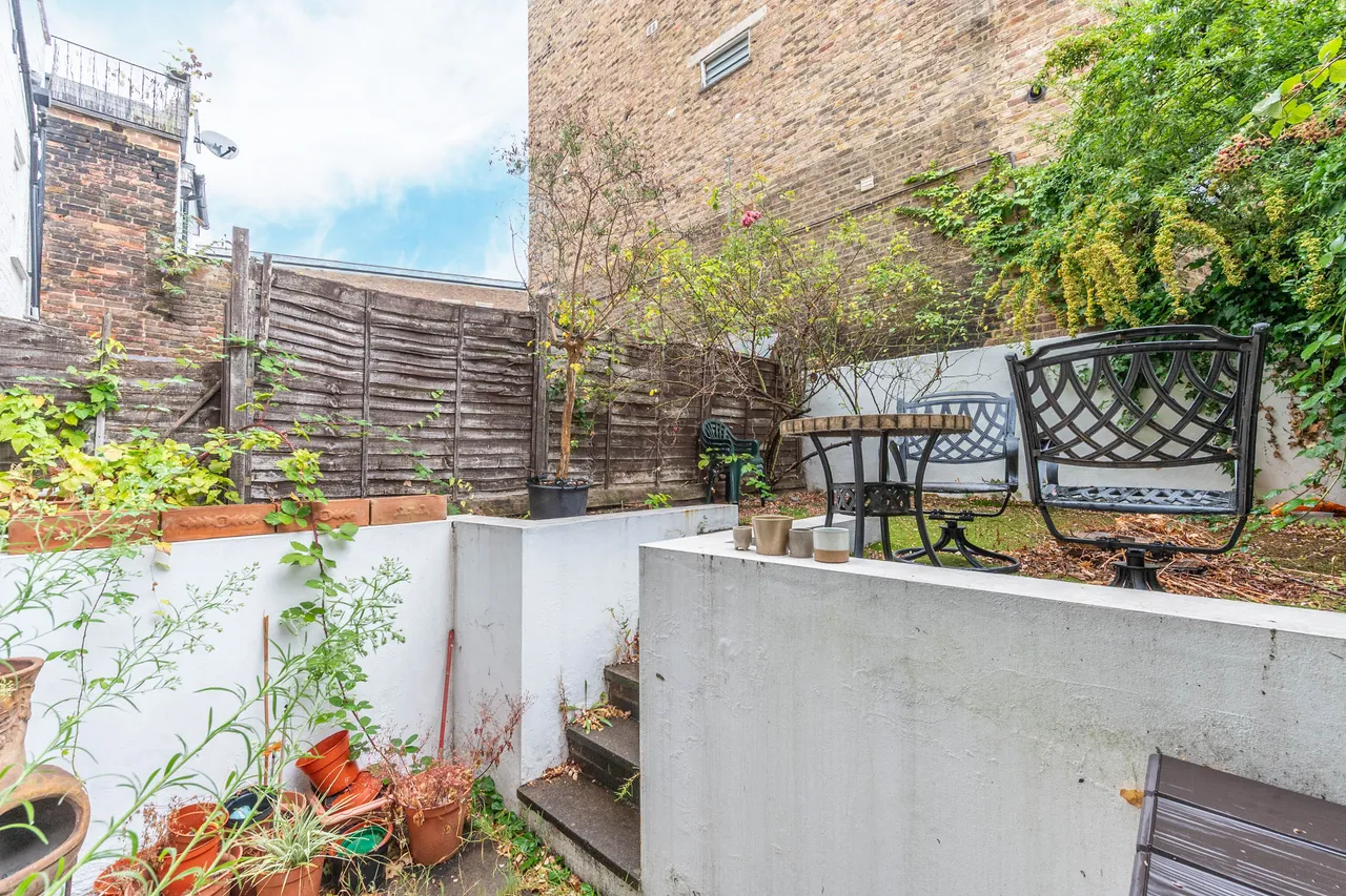 Garden Flat, 54 Malden Road, London, photo 5