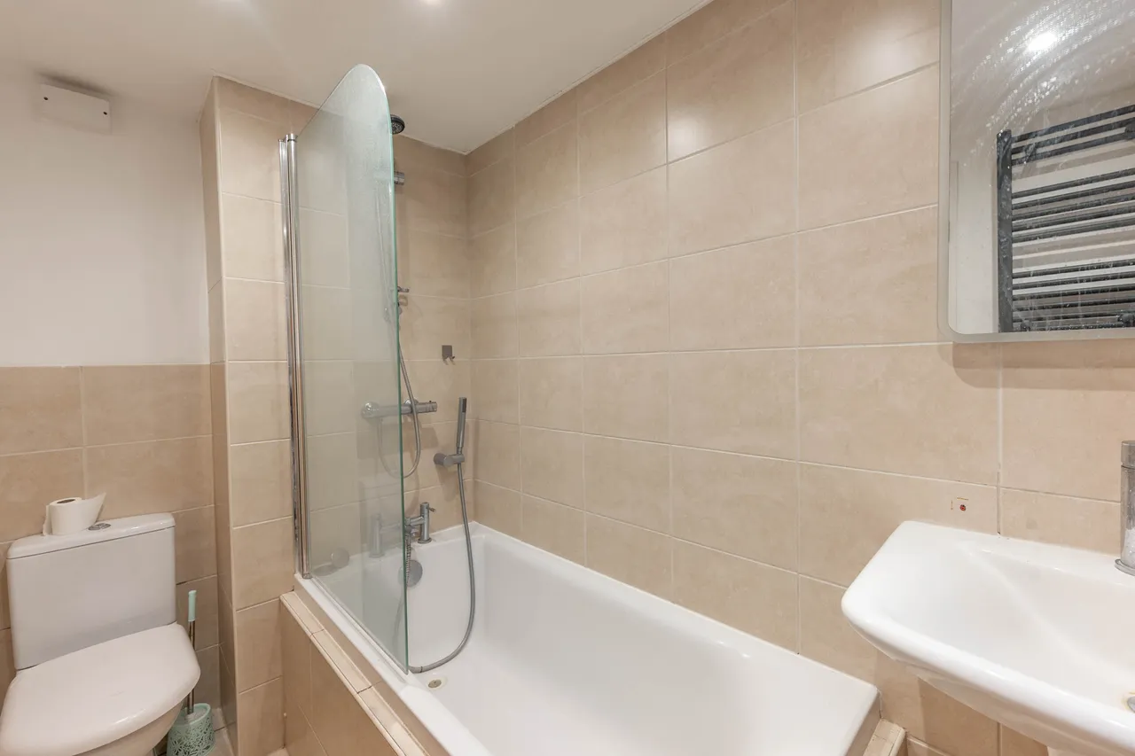 Garden Flat, 54 Malden Road, London, photo 8