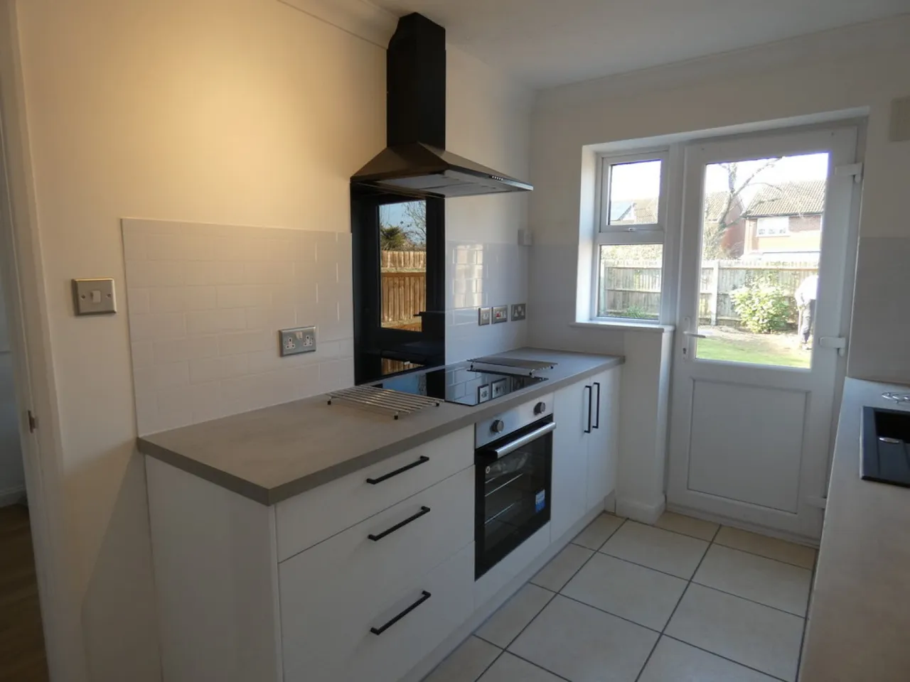 Friary Gardens, Newport Pagnell, MK16, photo 3