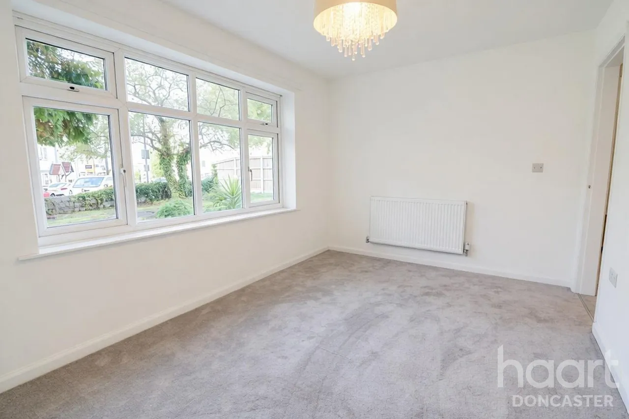 Main Street, Old Cantley, DN3, photo 16