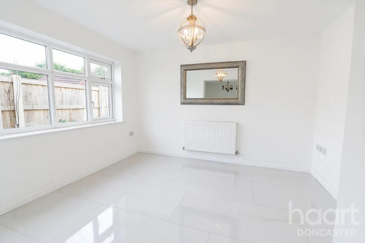 Main Street, Old Cantley, DN3, photo 13