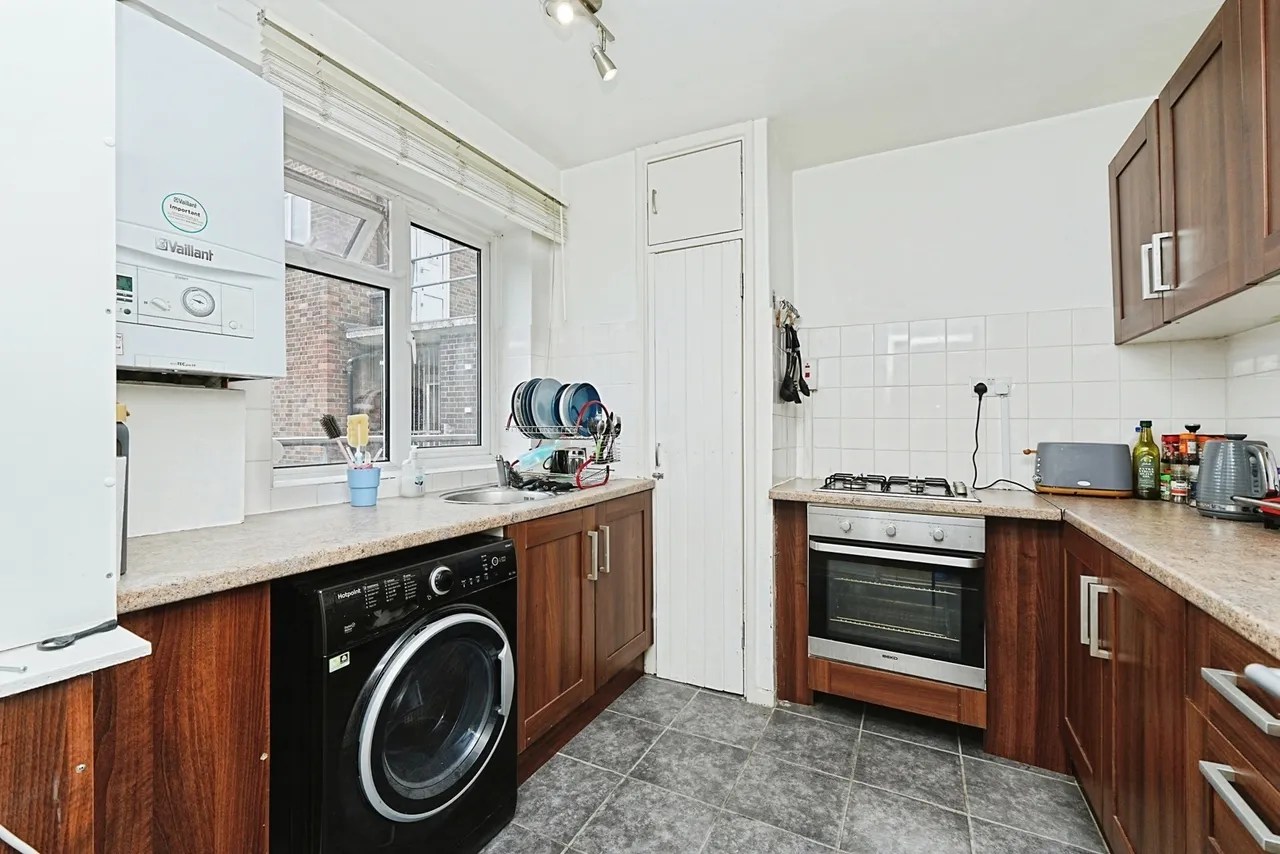 Sandstone Road, London, SE12, photo 3