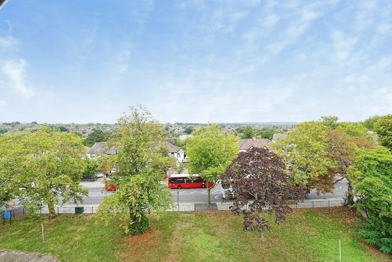 Sandstone Road, London, SE12, photo 11