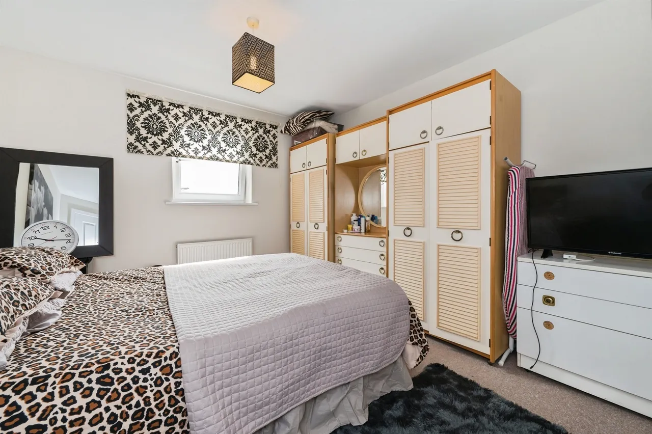 Alexander Square, Eastleigh, SO50, photo 14