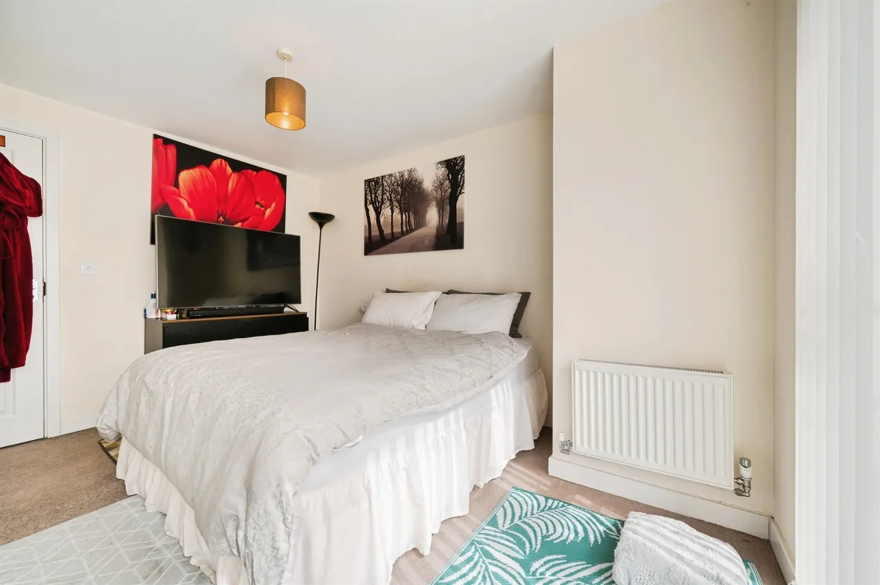 Alexander Square, Eastleigh, SO50, photo 9