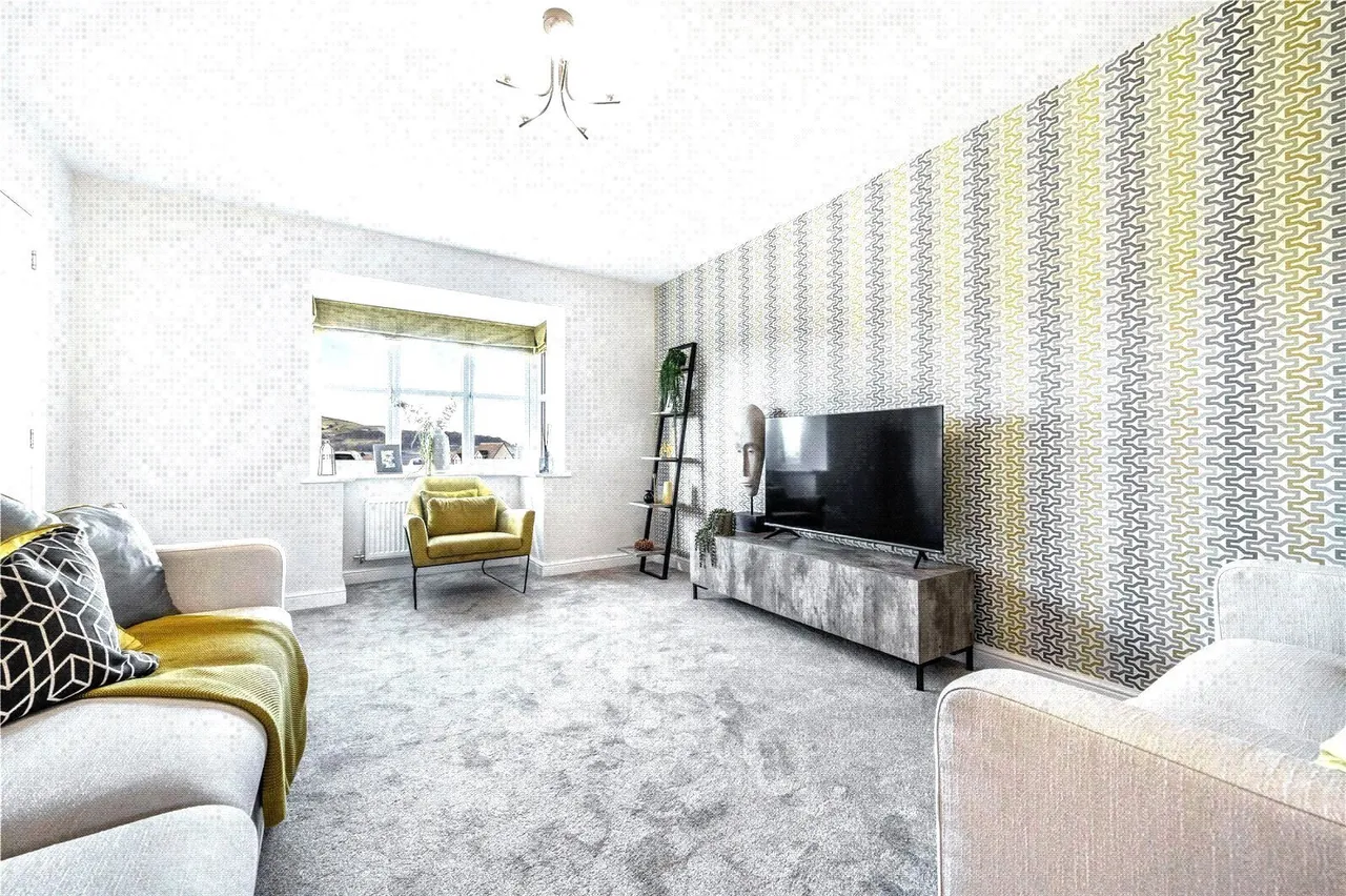 Standen Hall Drive, Burnley, BB10, photo 2