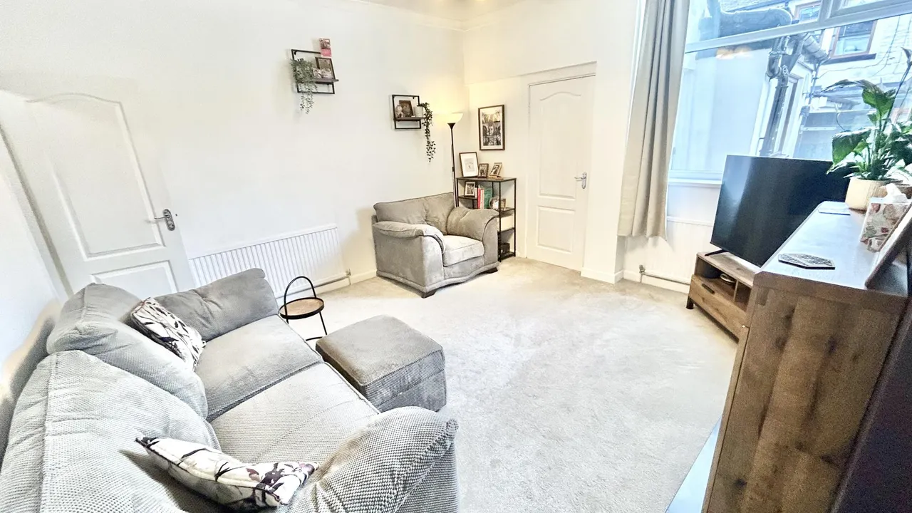 Irene Street, Burnley, BB10, photo 2