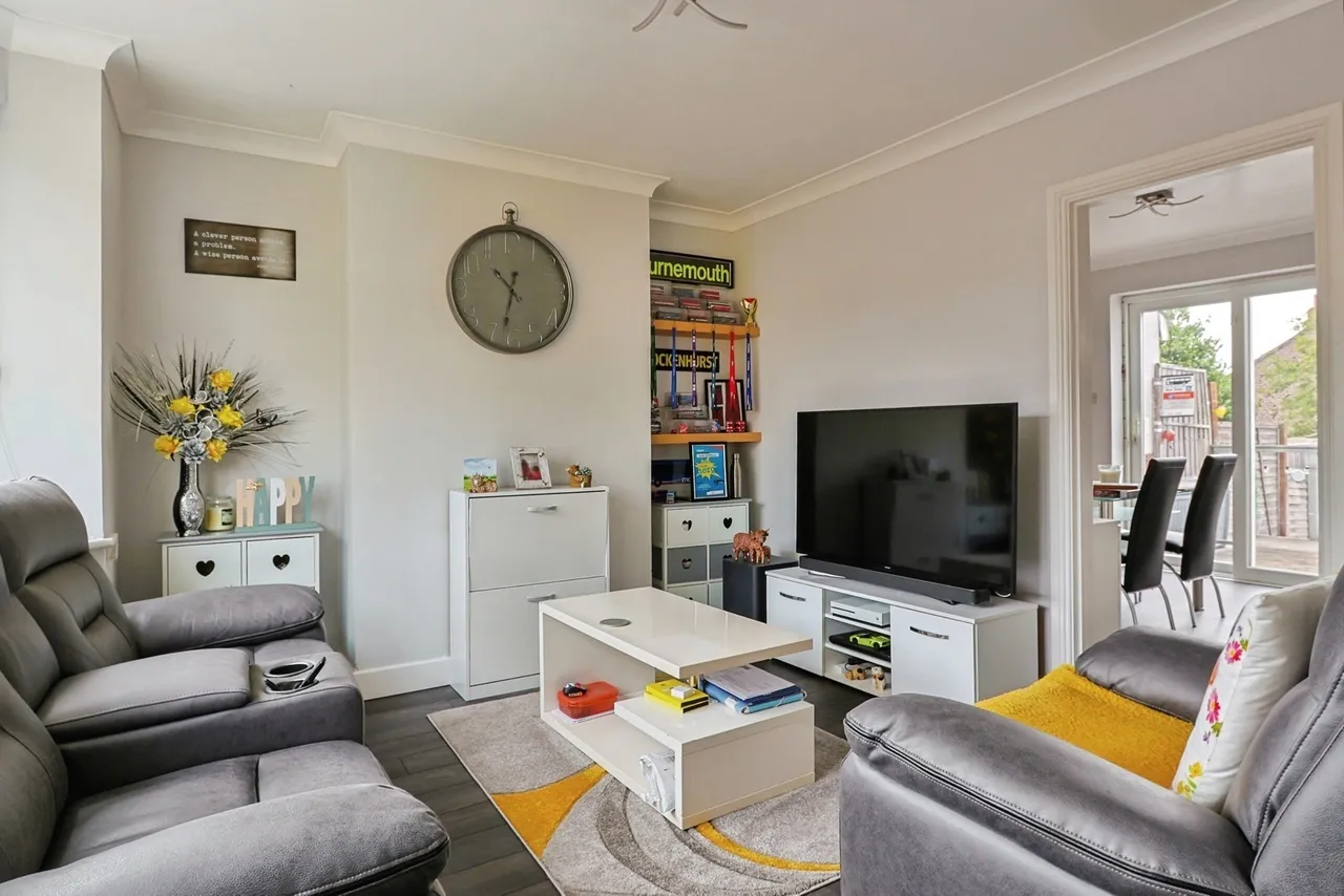 Rossmore Road, Poole, BH12, photo 2