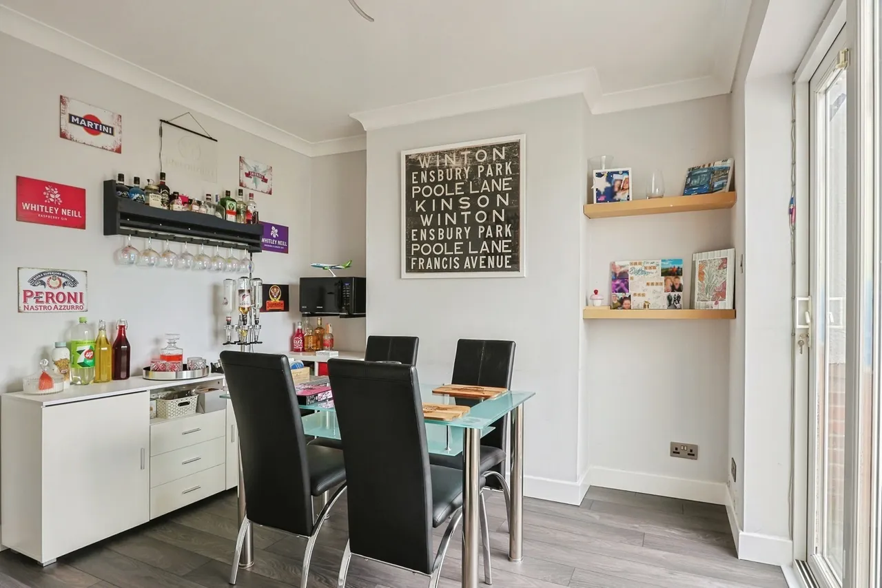 Rossmore Road, Poole, BH12, photo 6