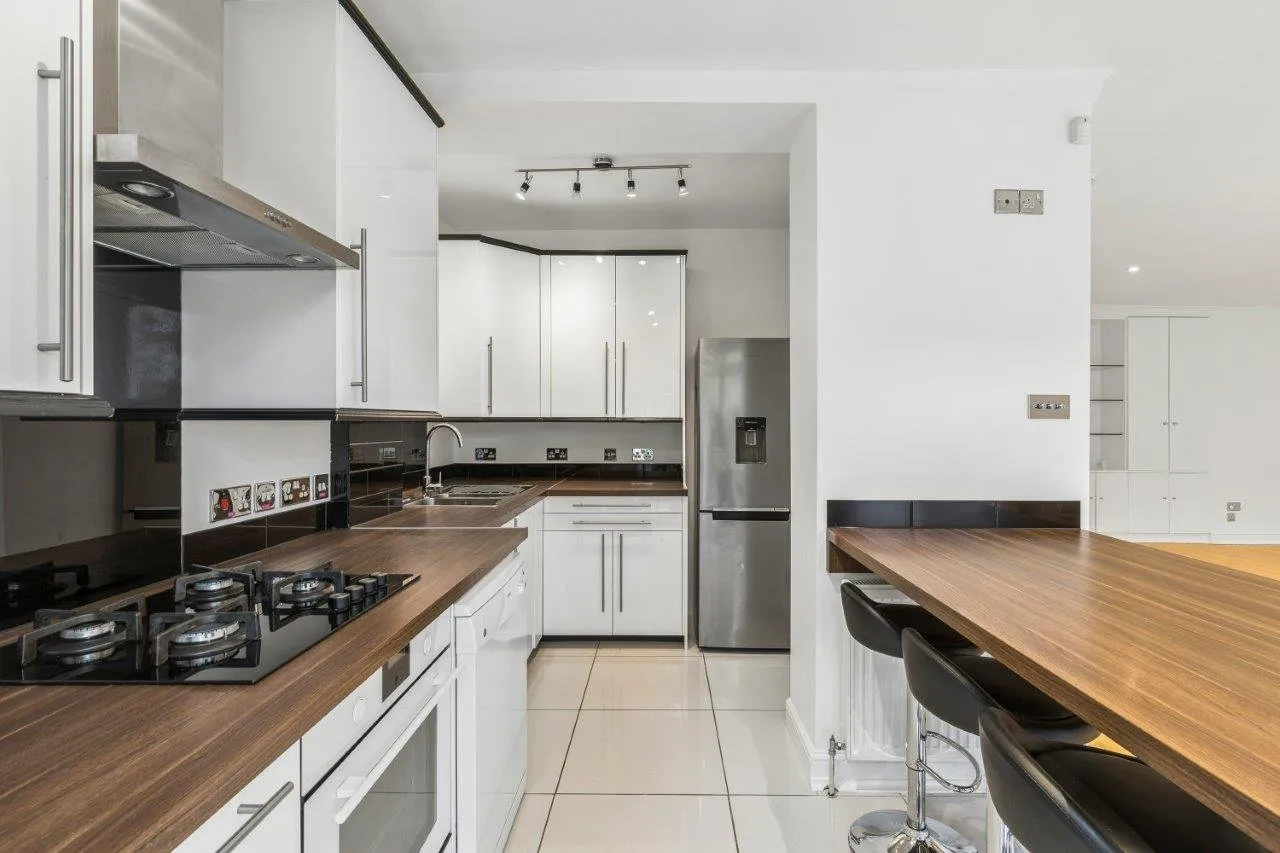 Buckland Crescent, Belsize Park, London, NW3 5DJ, photo 3