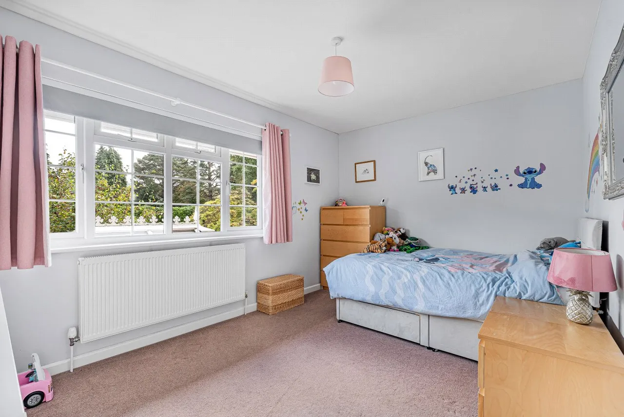 Forestdale, Hindhead, GU26, photo 24