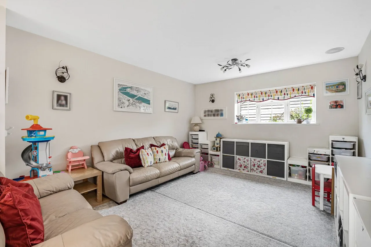 Forestdale, Hindhead, GU26, photo 28