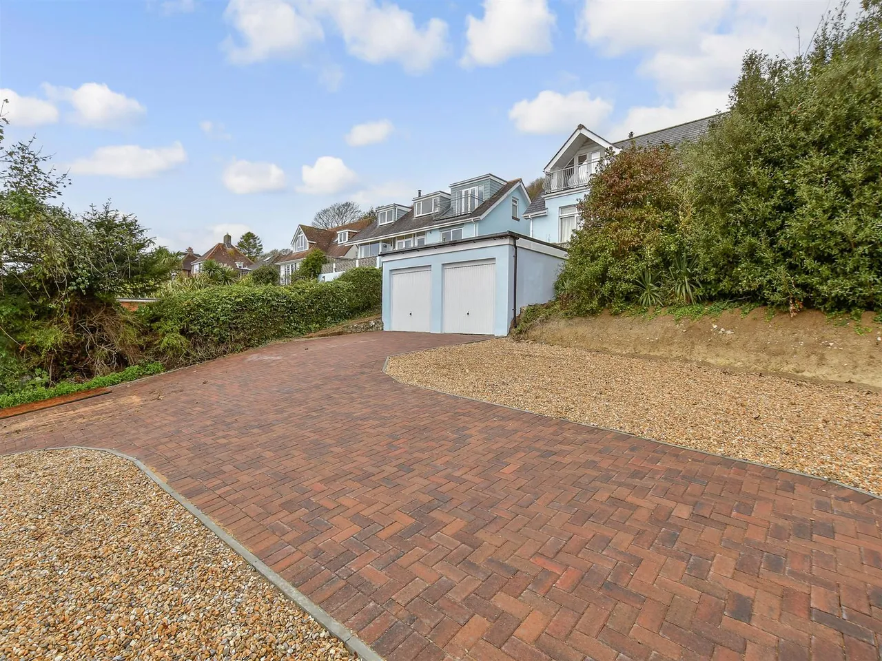 Ventnor, PO38, photo 18