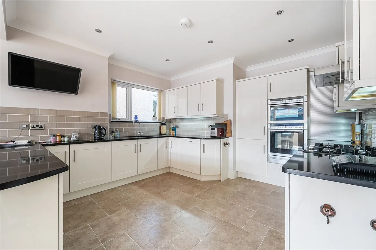 Belle Vue Gardens, Brecon, Powys, LD3 7PA, photo 6