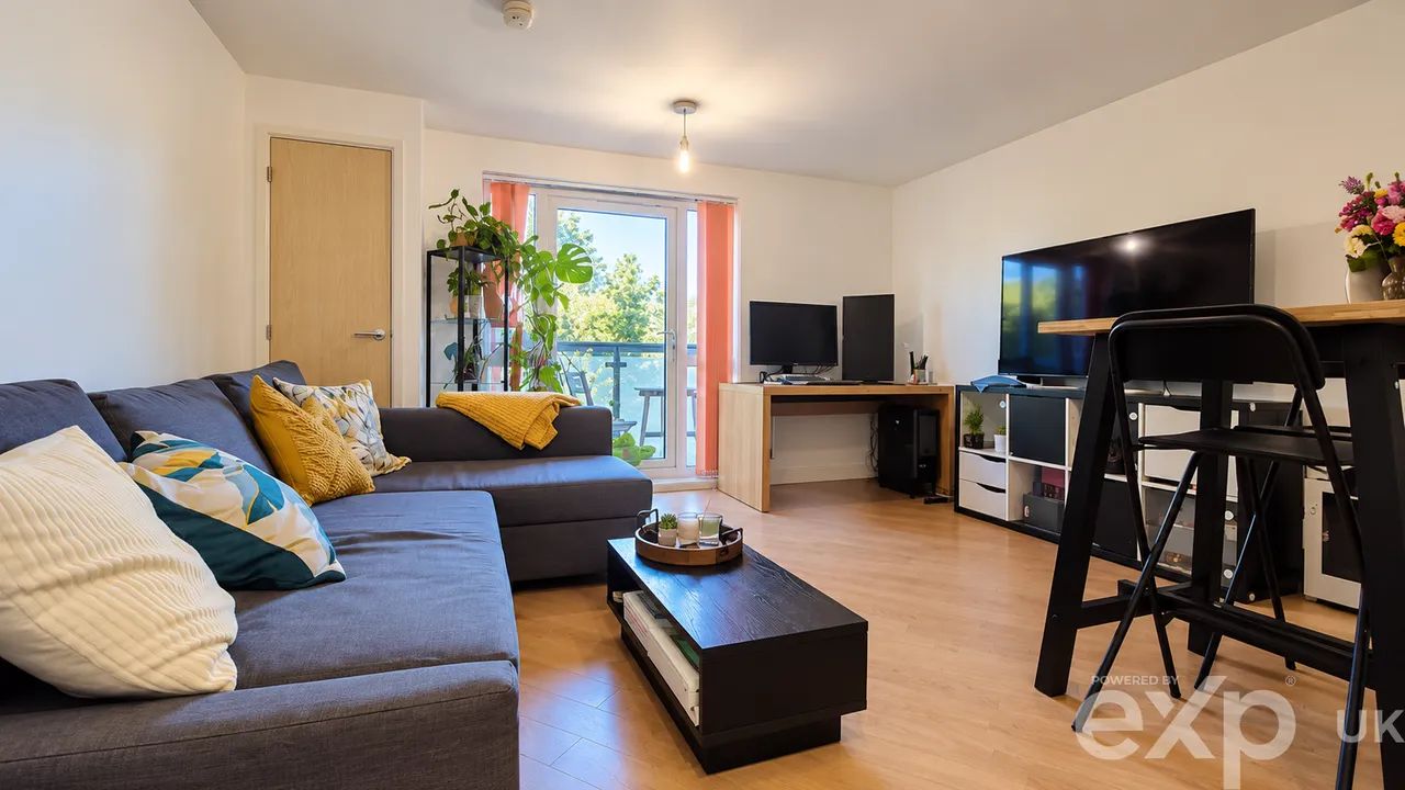 2 bed flat to rent, Todd Close, Borehamwood, WD6