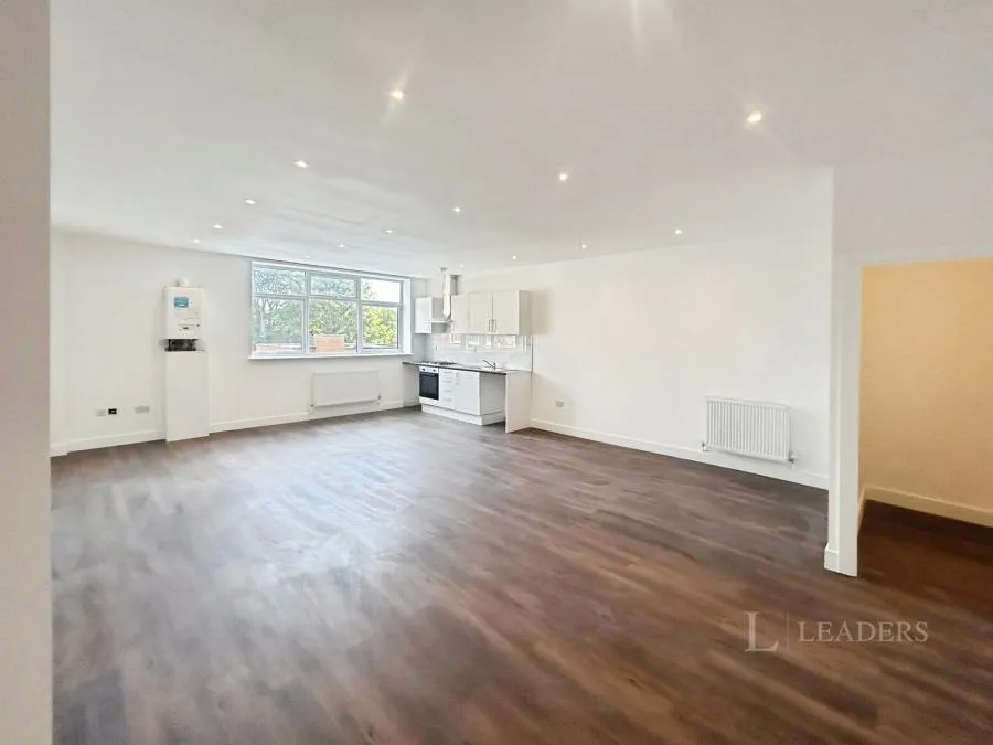 property to rent, High Street, Sittingbourne, ME10