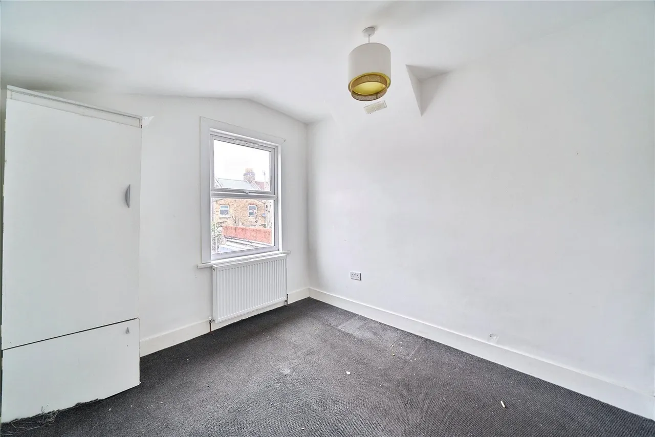 Meath Road, London, E15, photo 15