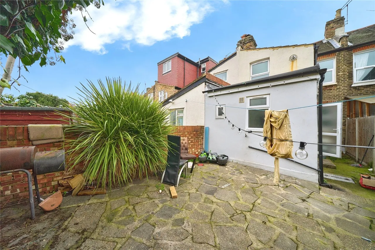 Meath Road, London, E15, photo 21