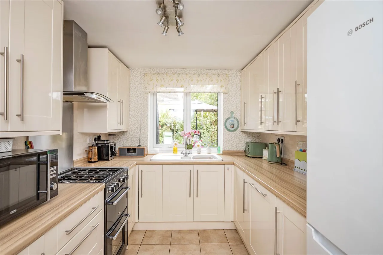 Kendal Close, Bromsgrove, Worcestershire, B60 2HW, photo 5