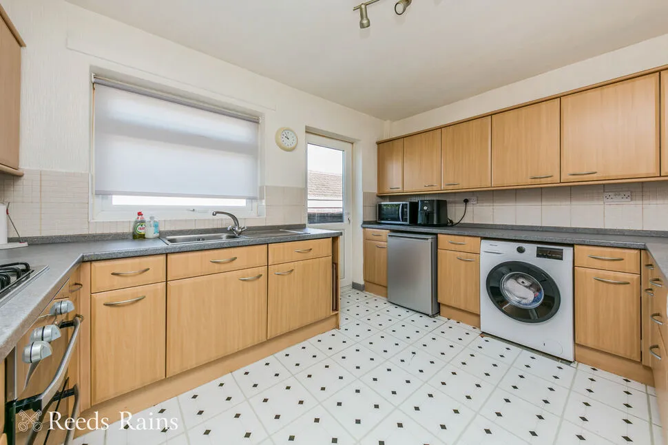 Peterborough Close, Macclesfield, Cheshire, SK10, photo 4