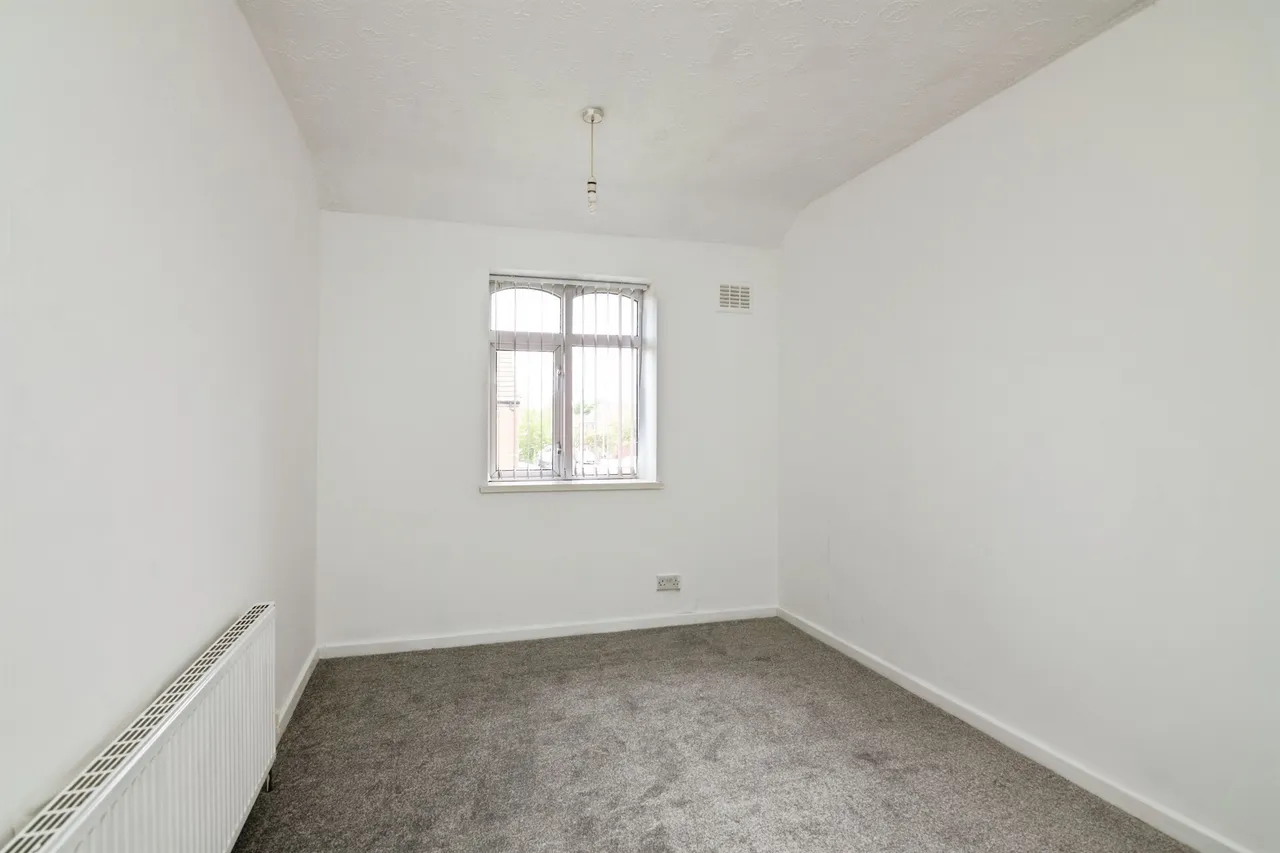 Denbigh Drive, West Bromwich, B71, photo 8