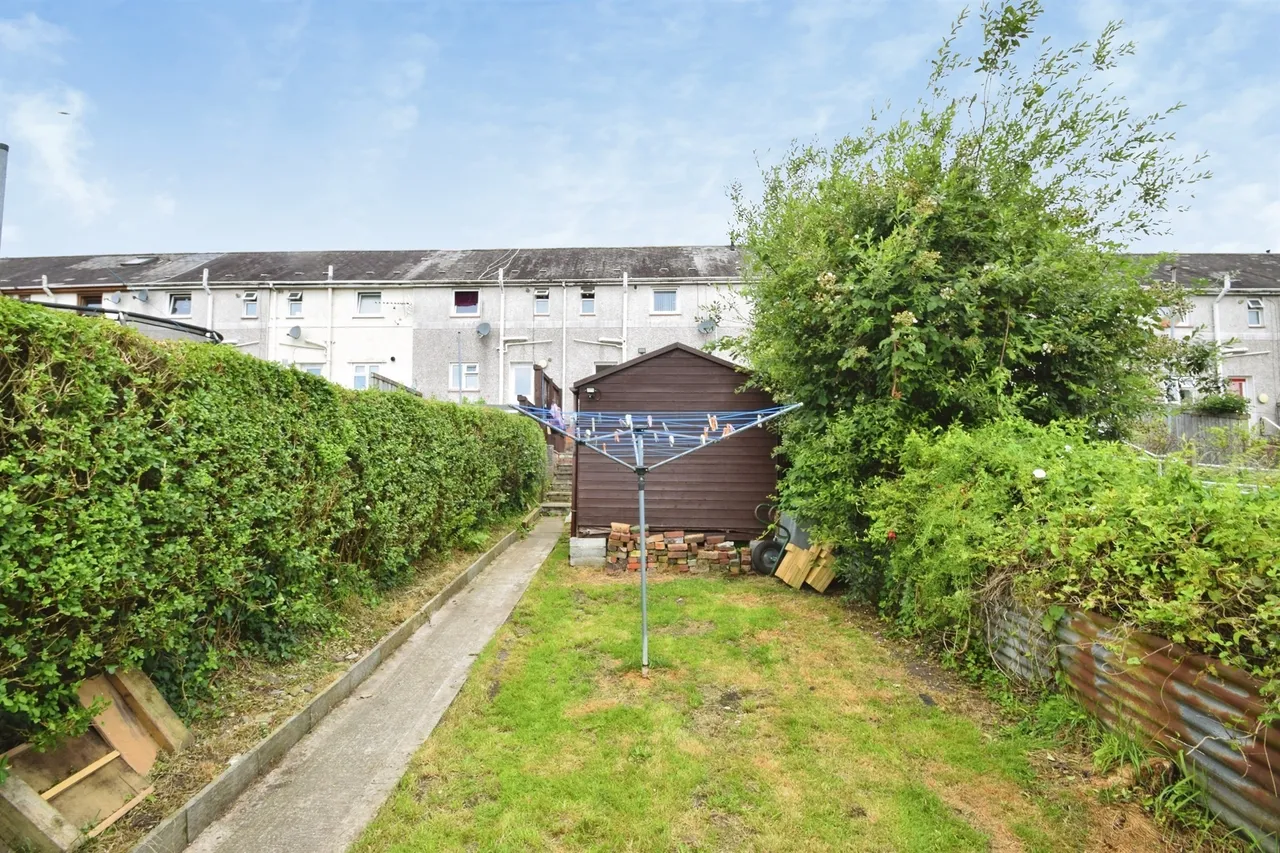 Parc Avenue, Swansea, SA6, photo 14