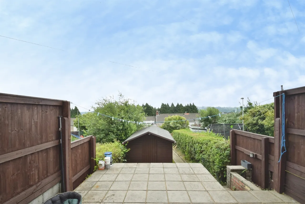 Parc Avenue, Swansea, SA6, photo 13