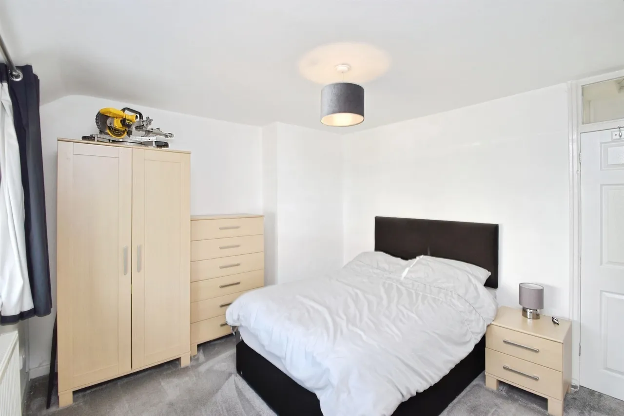 Parc Avenue, Swansea, SA6, photo 7