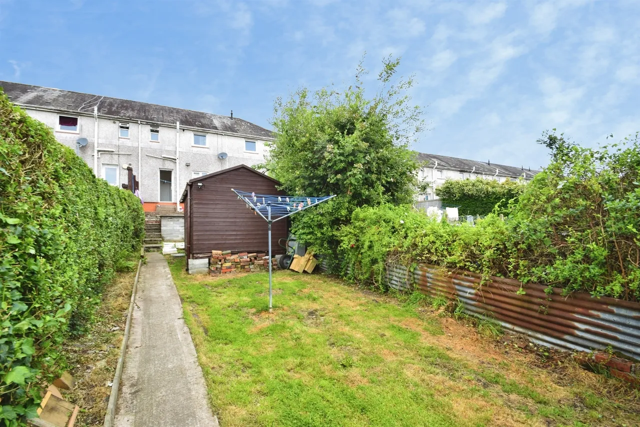 Parc Avenue, Swansea, SA6, photo 15