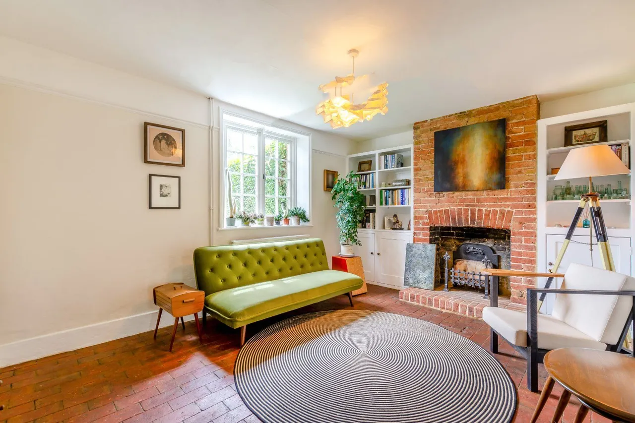 Hoddern Farm, Nr Pidinghoe, East Sussex, BN10 8AR, photo 9