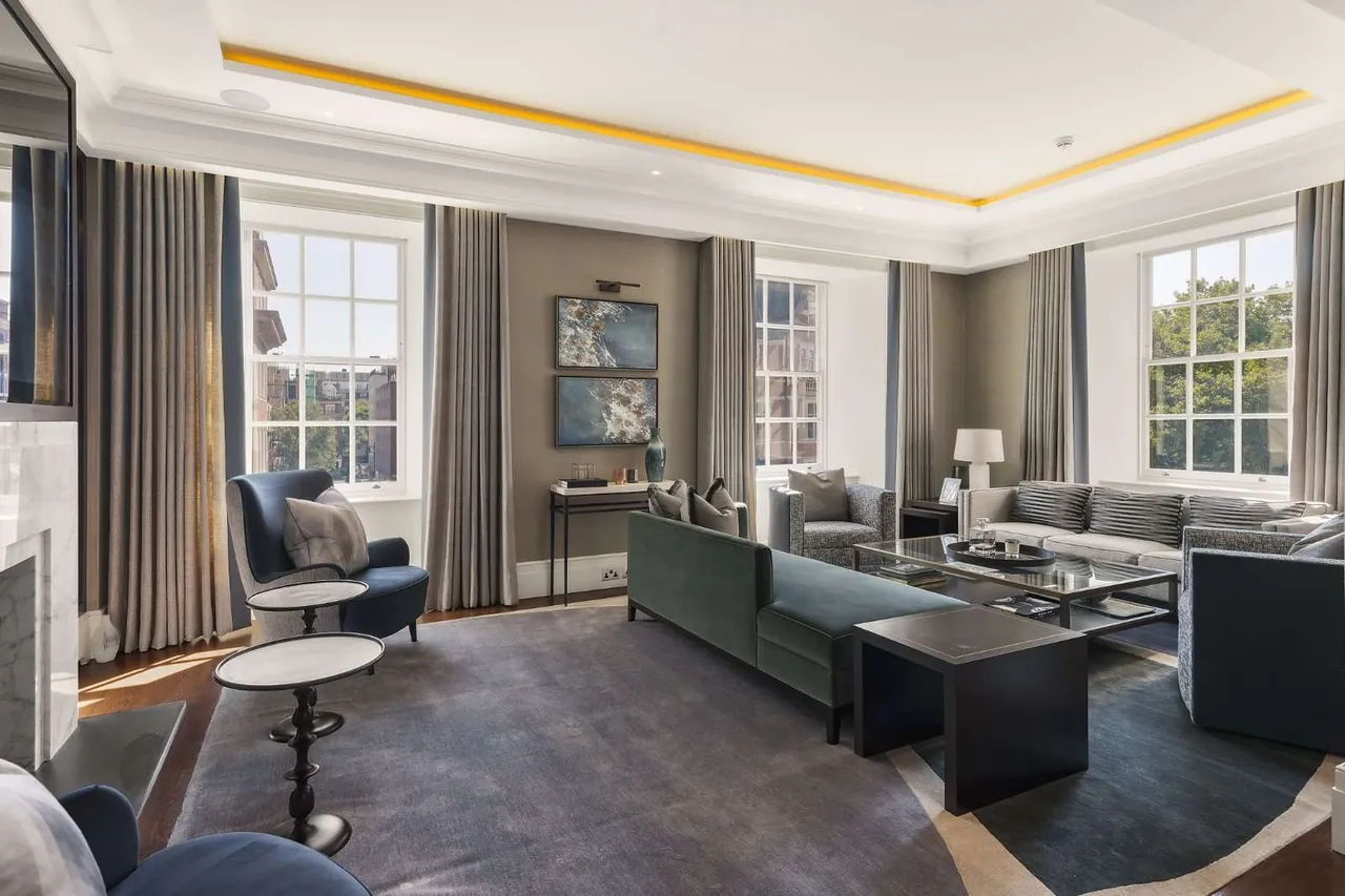 Carlos Place, London, W1K, photo 11