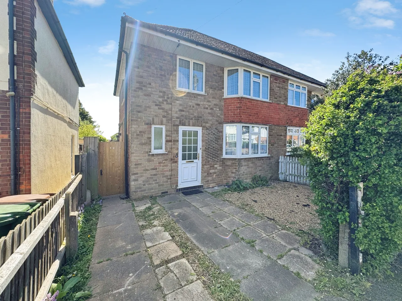 3 bed house for sale — Second Avenue, Wellingborough