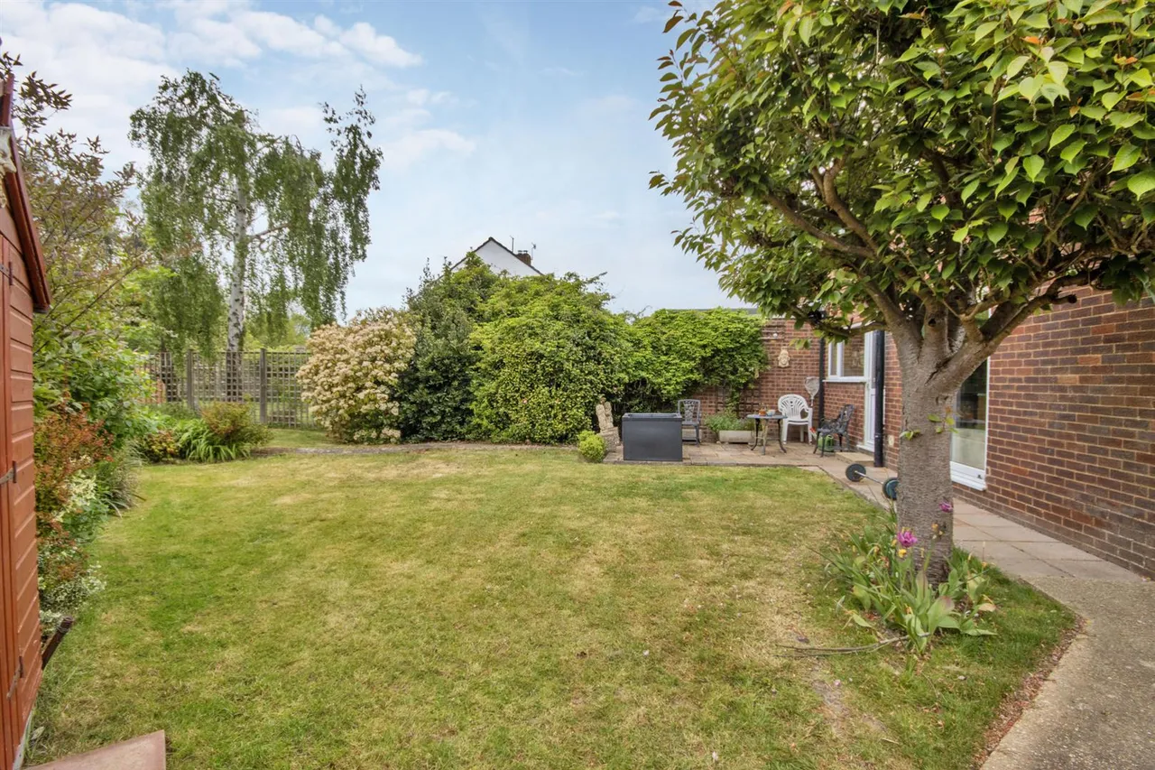 Brookmead, Hildenborough, photo 18