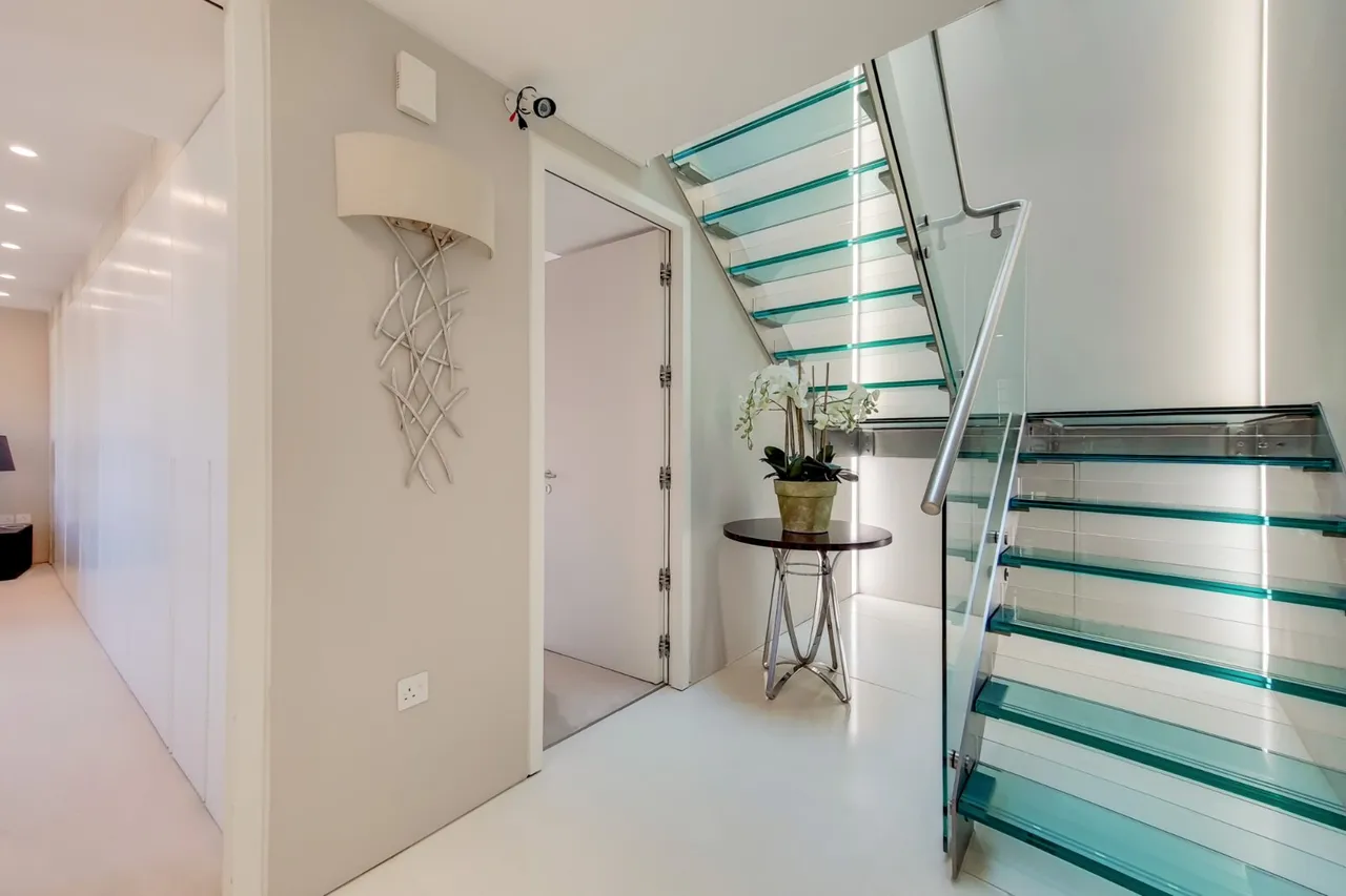 Boydell Court, St John's Wood, NW8, photo 6