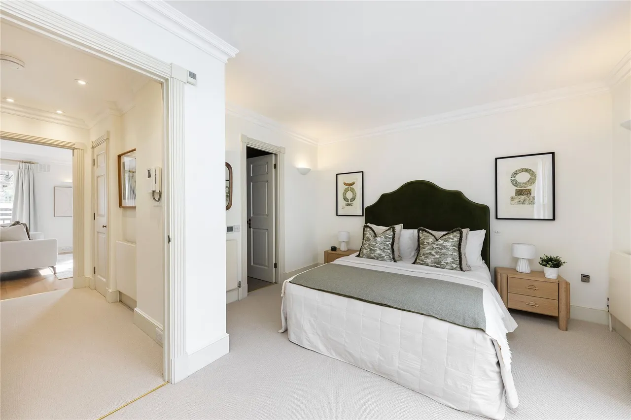 Charles II Place, Chelsea, SW3, photo 13