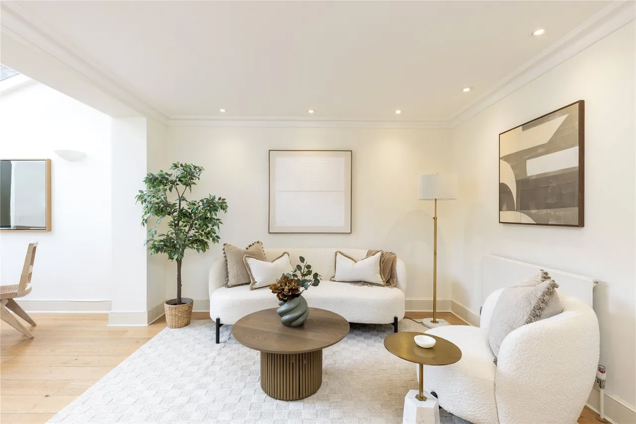 Charles II Place, Chelsea, SW3, photo 6