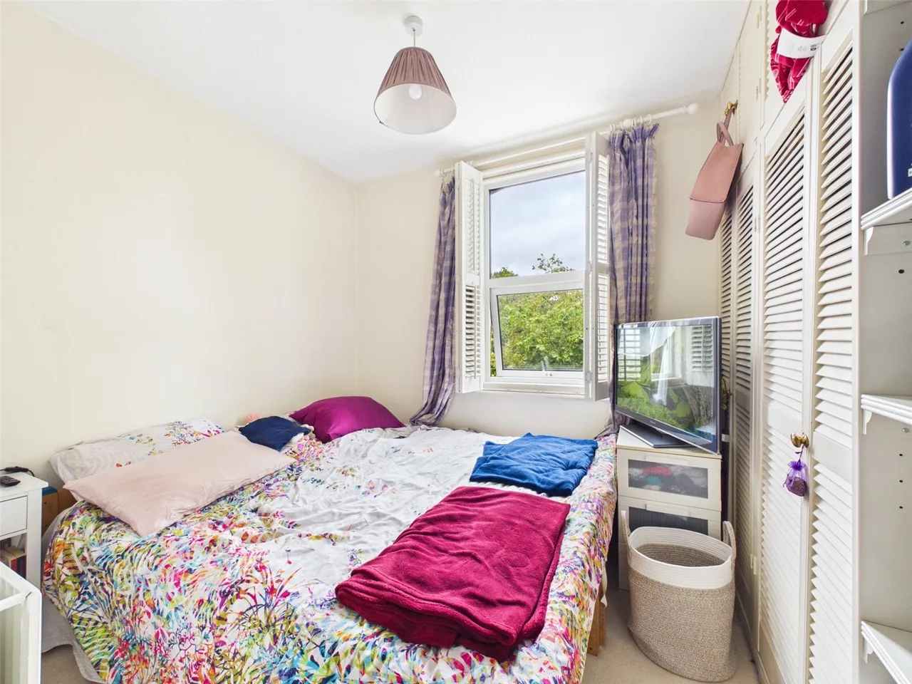 Gordon Avenue, St Margarets, TW1, photo 10