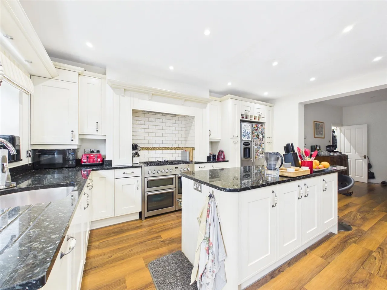 Gordon Avenue, St Margarets, TW1, photo 4