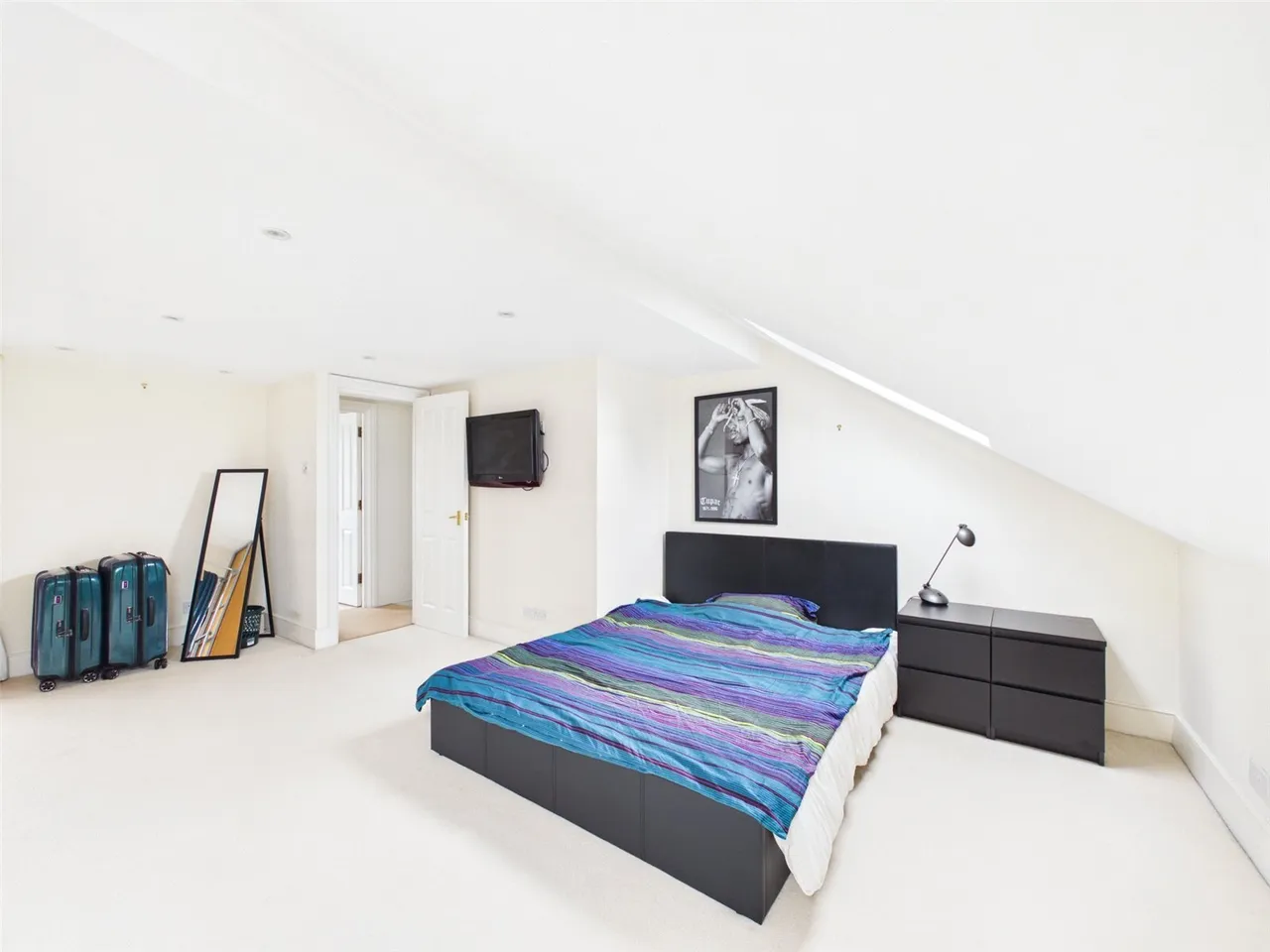Gordon Avenue, St Margarets, TW1, photo 9
