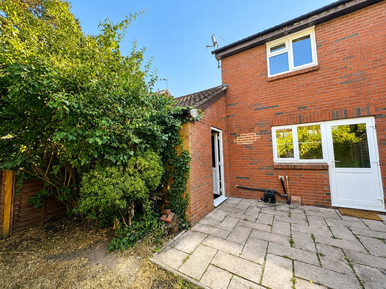 Diamond Way, Wokingham, Berkshire, RG41 3TU, photo 16