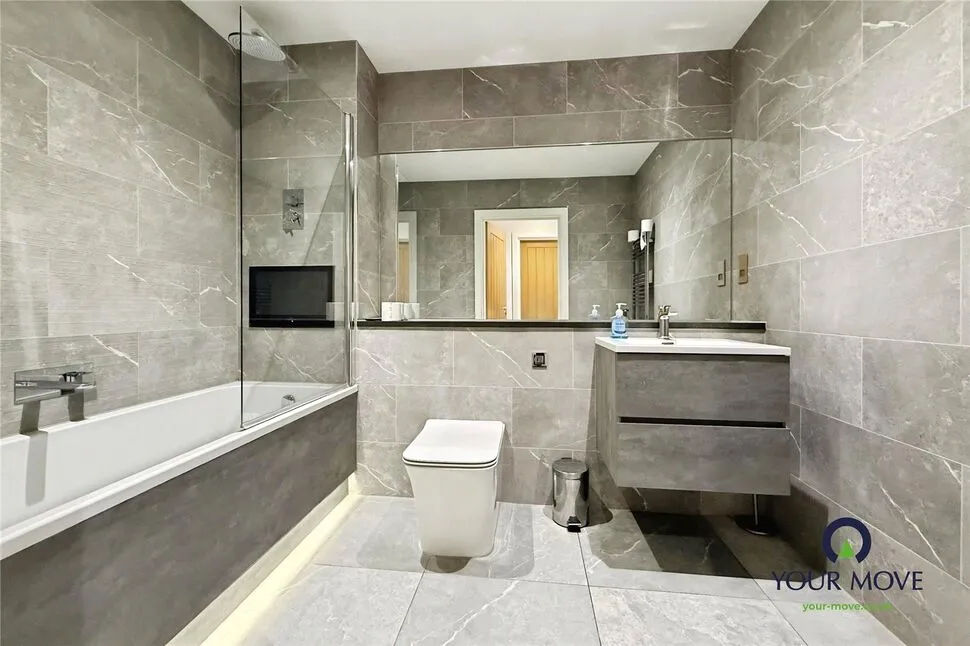 Queensbridge Drive, Ramsgate, Kent, CT11, photo 8