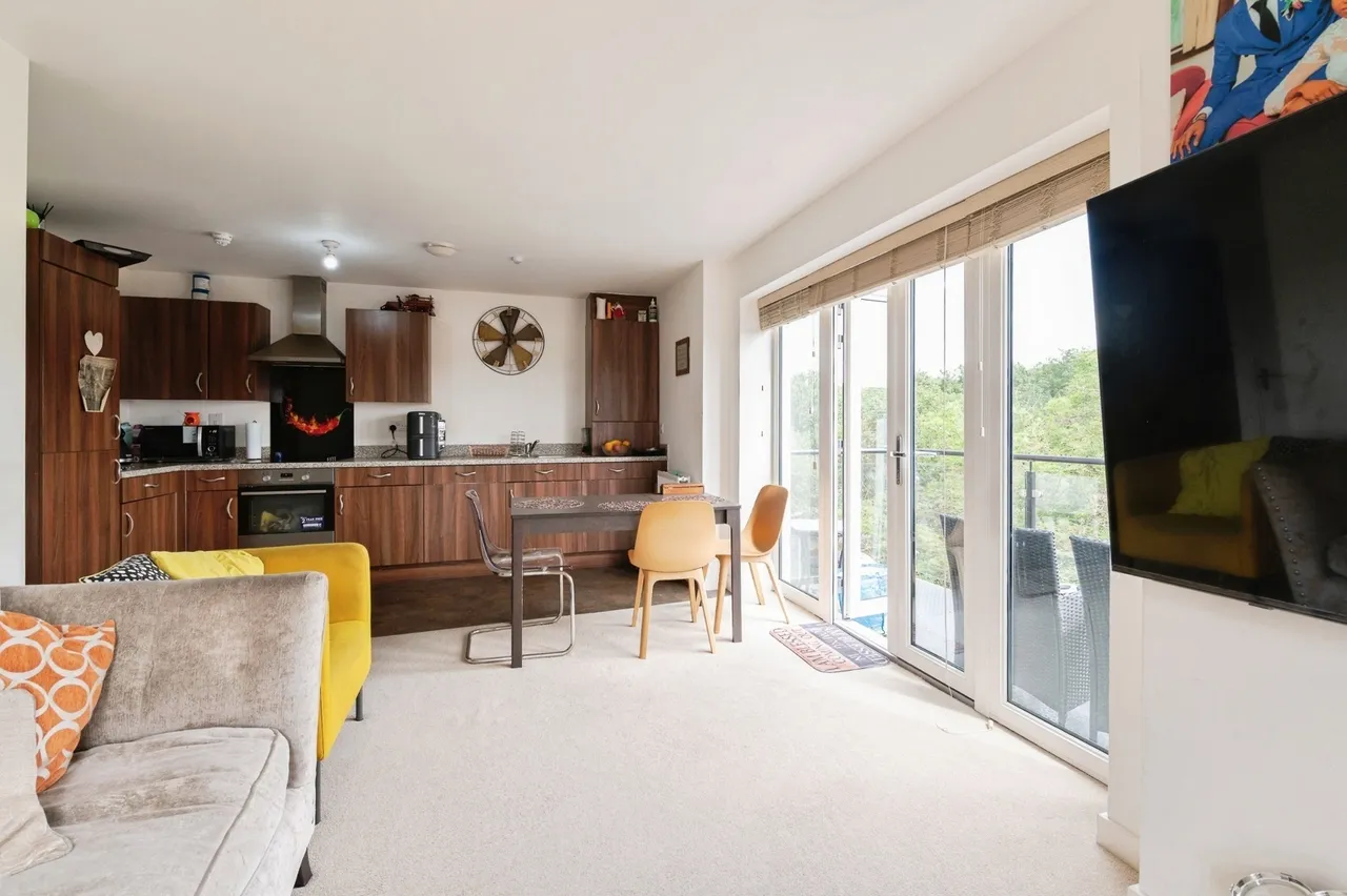 Malthouse Drive, Grays, Essex, RM17, photo 8