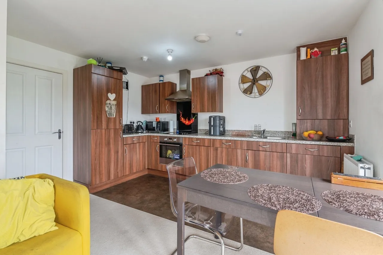 Malthouse Drive, Grays, Essex, RM17, photo 2