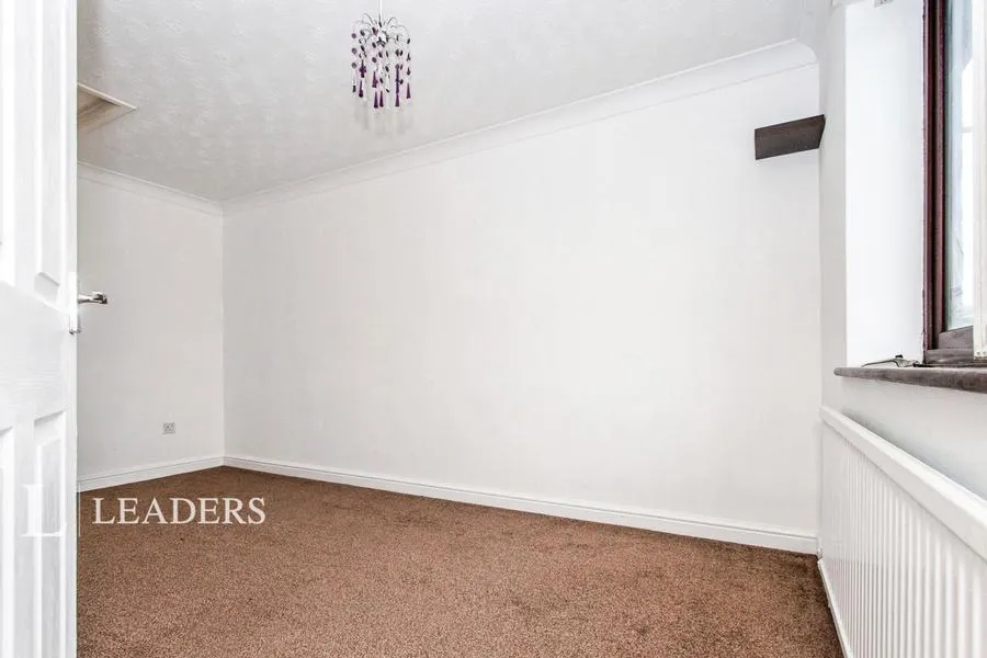 Windsor Gardens, Somersham, PE28, photo 7