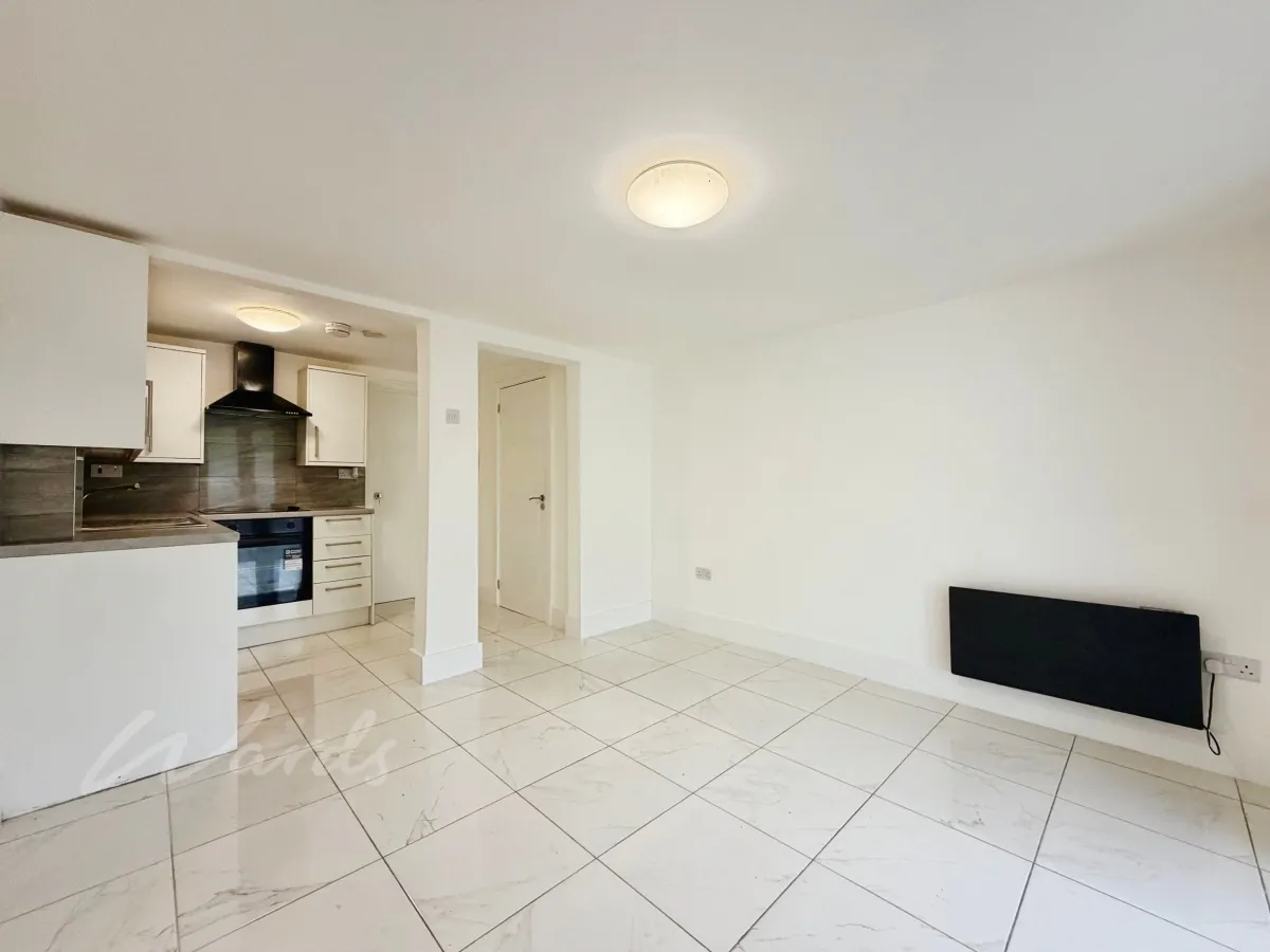 Cobham Terrace, Bean Road, DA9, photo 2