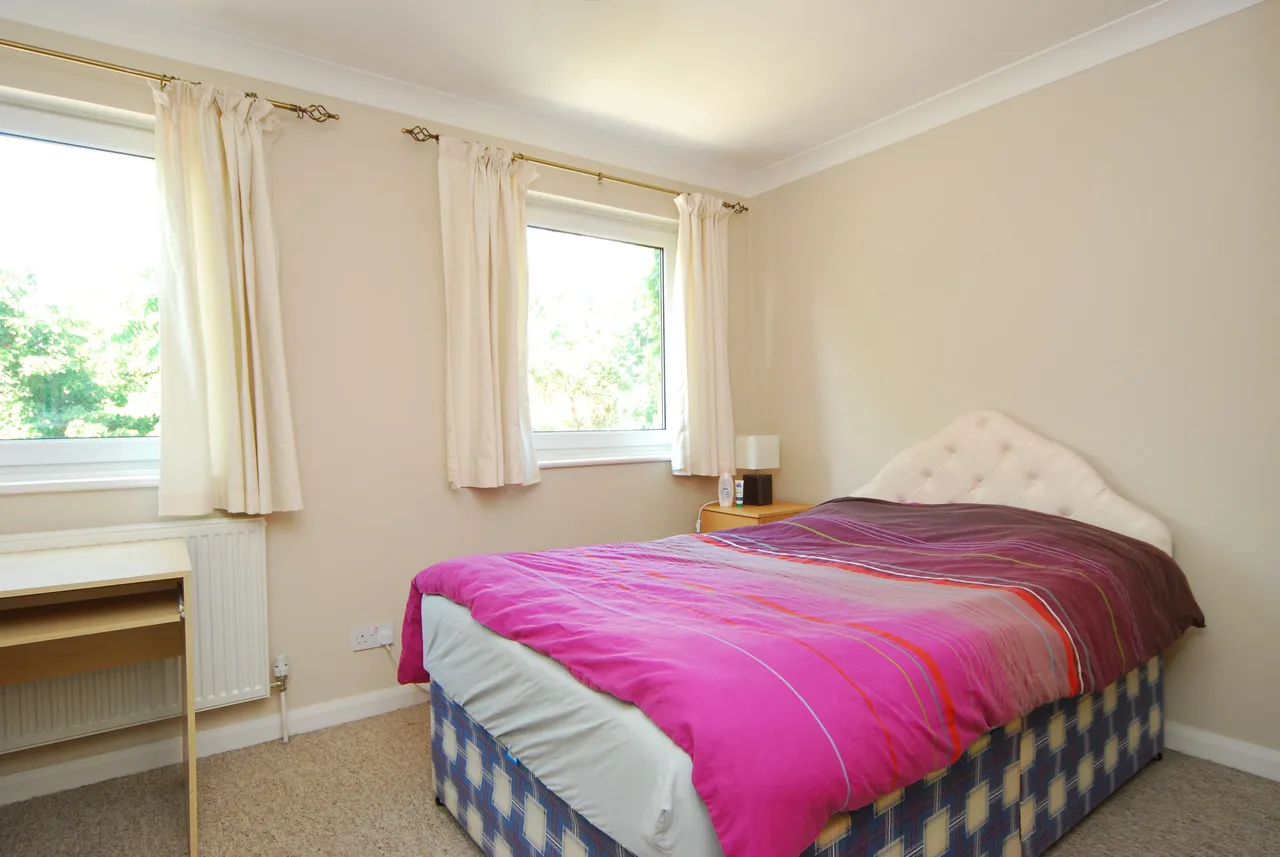 11 Rowan Close, London, photo 6