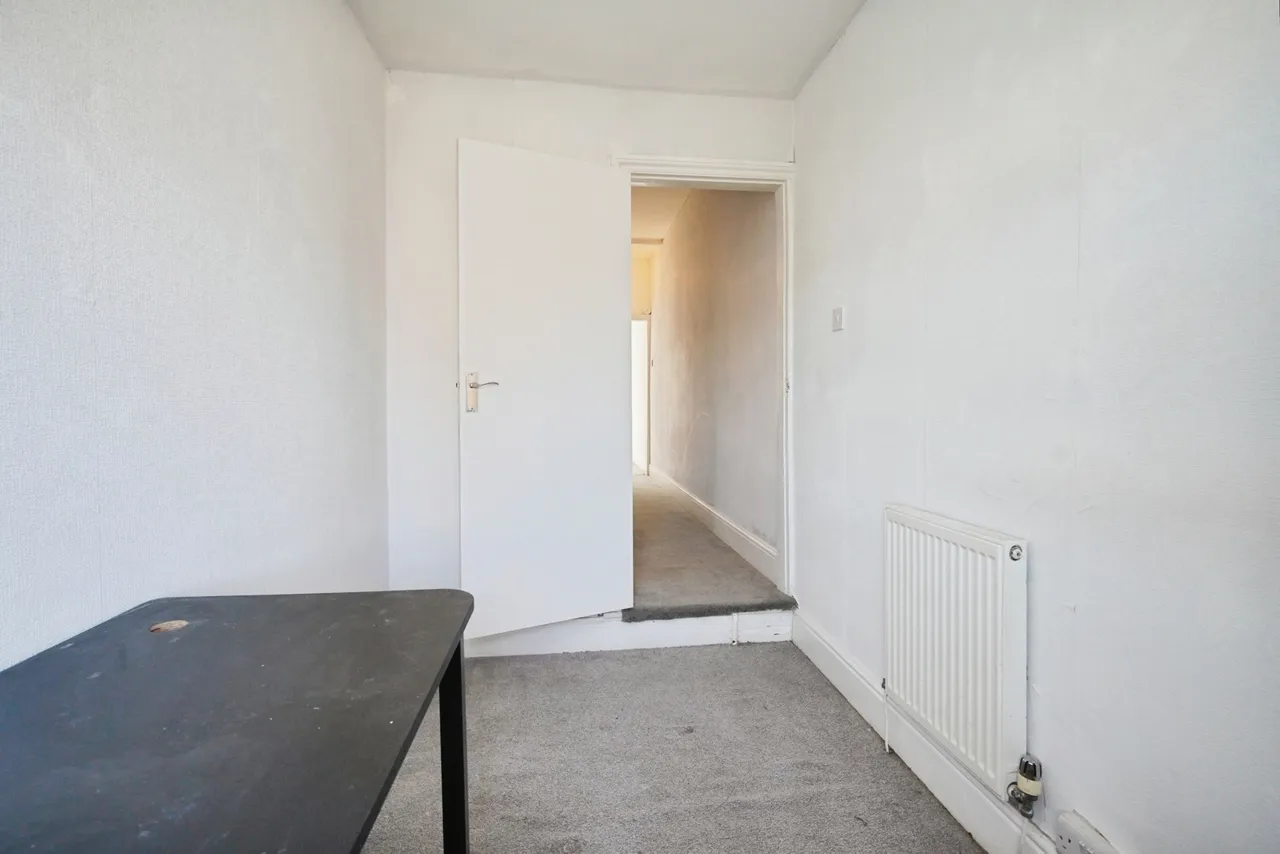 James Street, Coalville, LE67, photo 4