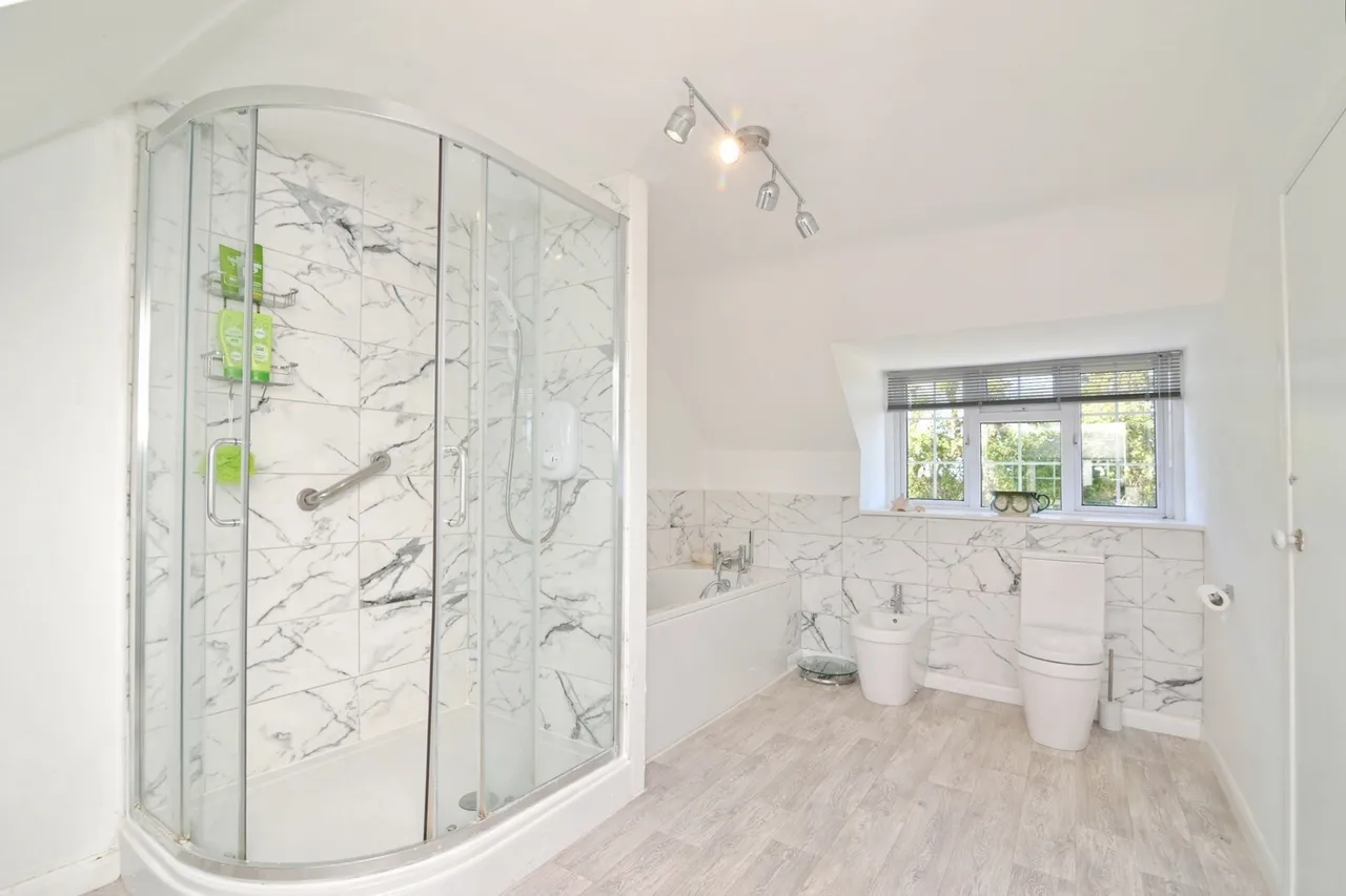 Shrub Lane, Burwash, TN19, photo 13