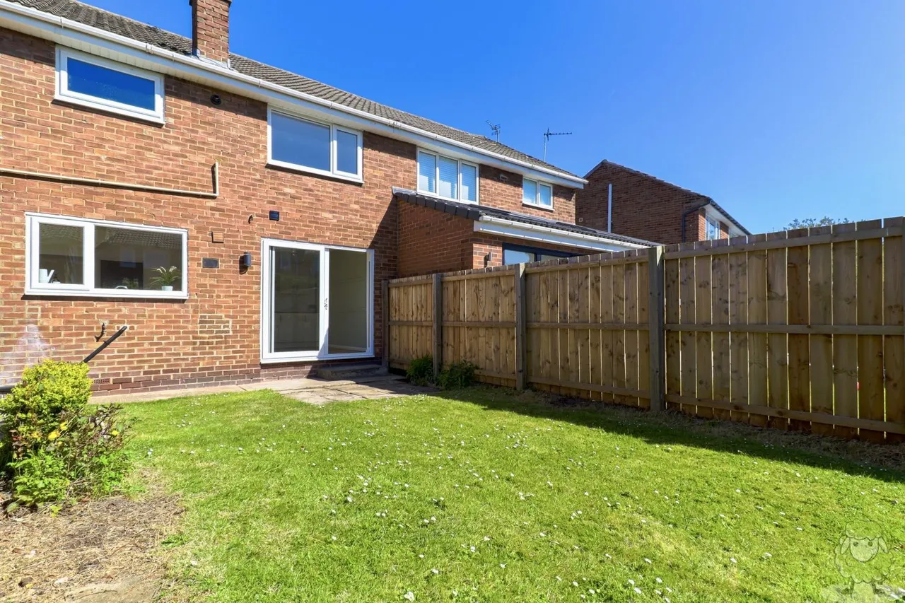 Moorfield Gardens, Sunderland, SR6, photo 2