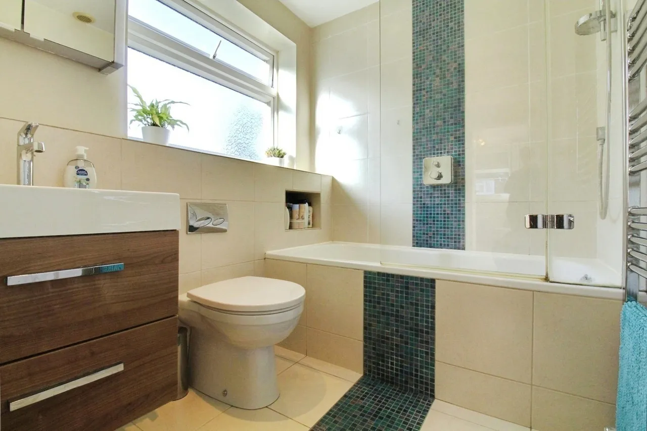 Highfield Chase, Basingstoke, Hampshire, RG21 7SA, photo 16